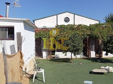 Casa rústica amb piscina en venda a Camino del Navacillo