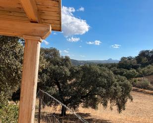 Vista exterior de Casa o xalet en venda en La Puebla de Cazalla amb Jardí privat i Alarma