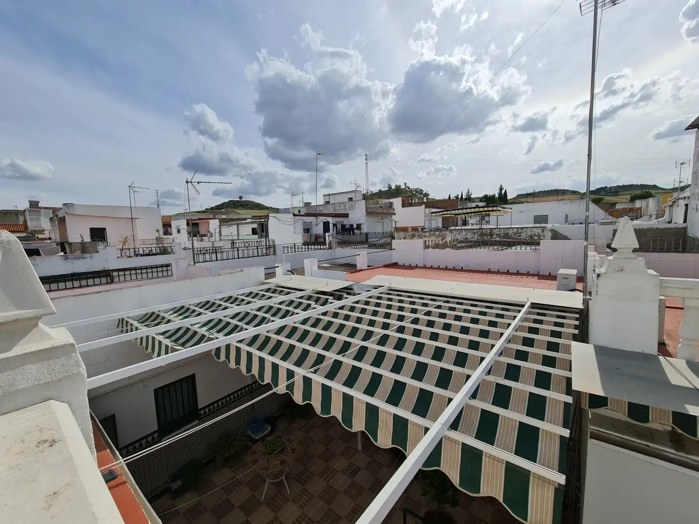 Terrace of Houses for sale in Camas  with Air Conditioner, Terrace and Storage room
