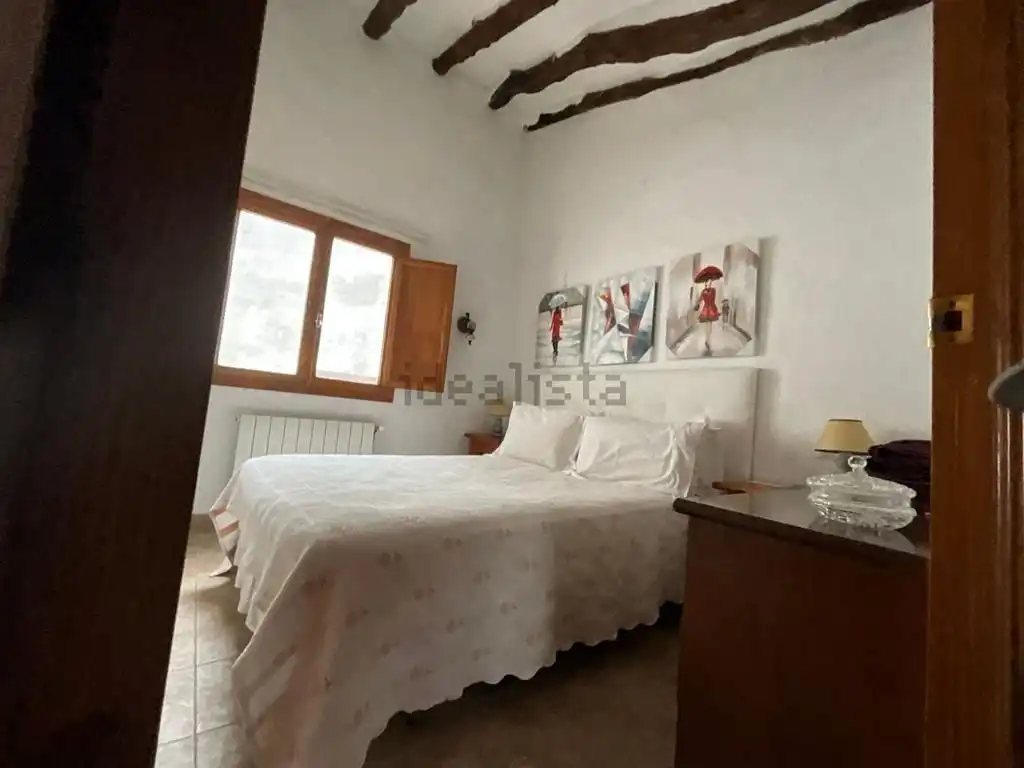Dormitori de Casa o xalet en venda en La Vall de Gallinera amb Calefacció