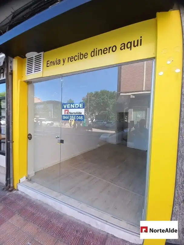 Local comercial en venda a Centro, imagen 2