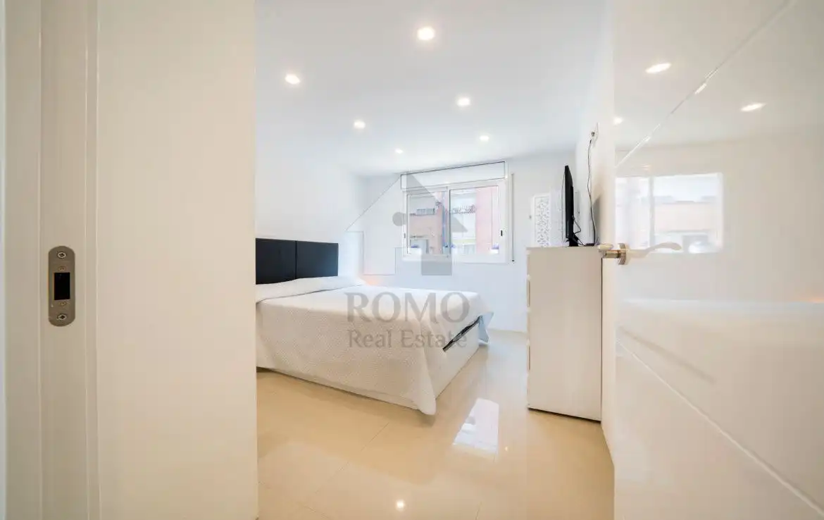 Habitación de Piso en venta en Santa Perpètua de Mogoda con Aire acondicionado y Calefacción