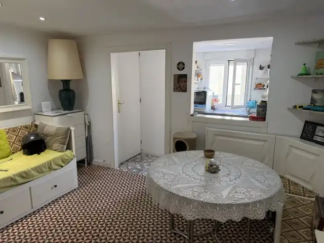 Kitchen of Attic for sale in Girona  with Heating, Oven and Microwave
