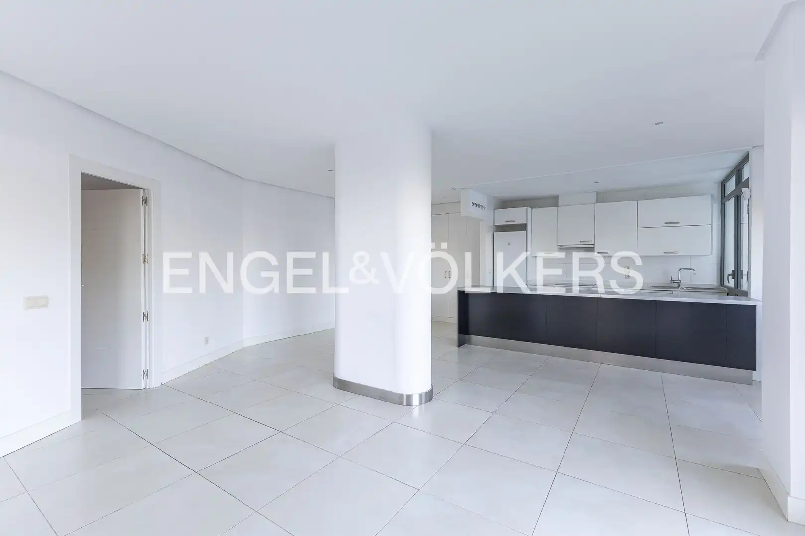 Comedor de Piso en venta en Madrid con Aire acondicionado, Calefacción y Jardín privado
