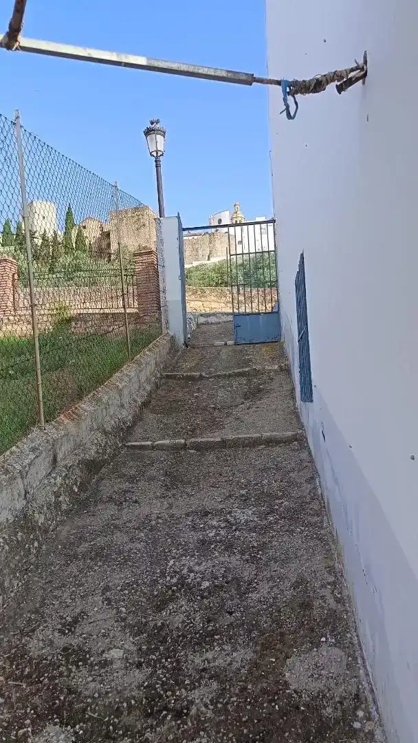 Houses for sale in Olvera