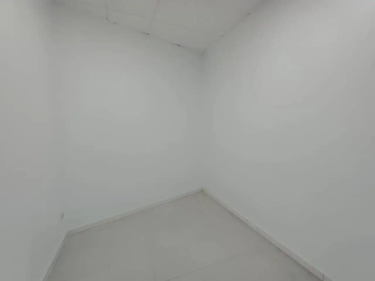 Commercial properties for rent in Girona