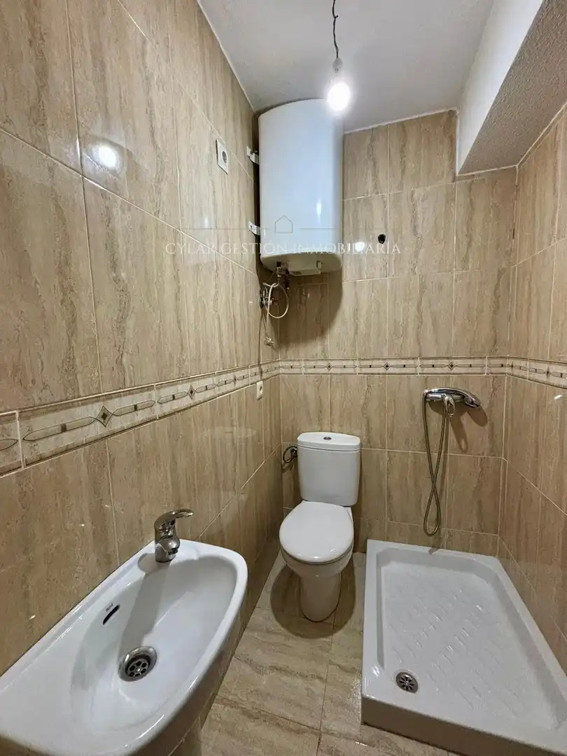 Baño de Piso en venta en Salamanca con Calefacción