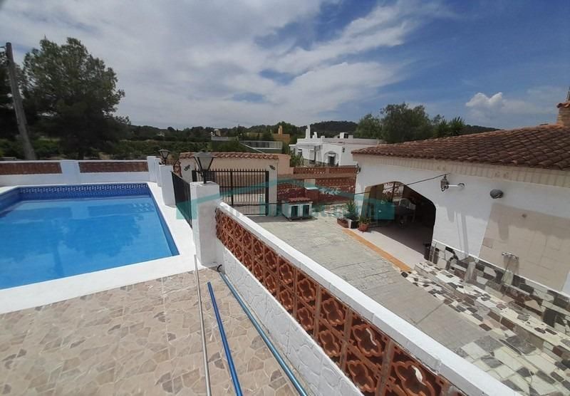 Piscina de Finca rústica en venda en Vilamarxant amb Jardí privat, Terrassa i Piscina