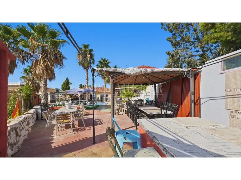 Houses for sale in La Huerta  