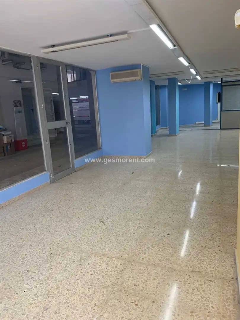 Local comercial en venda a Ponent, imagen 3