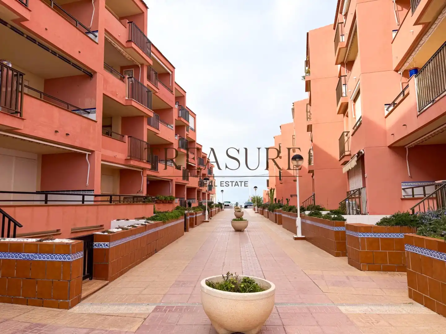 Vista exterior de Apartamento en venta en La Manga del Mar Menor con Terraza y Balcón