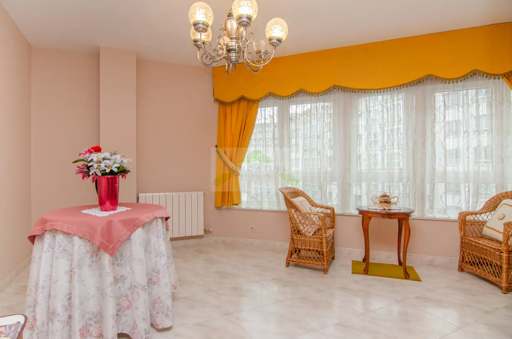 Habitación de Piso en venta en A Coruña Capital  con Calefacción, Parquet y Trastero