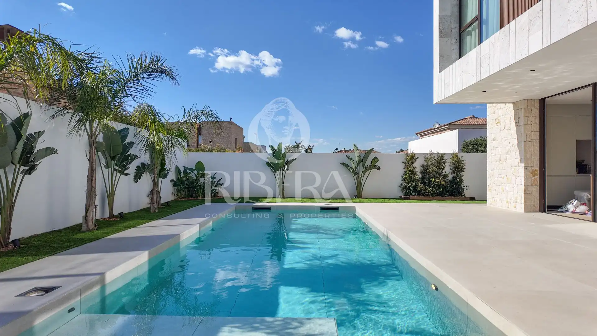 Vista exterior de Casa o chalet en venta en L'Eliana con Aire acondicionado, Calefacción y Jardín privado