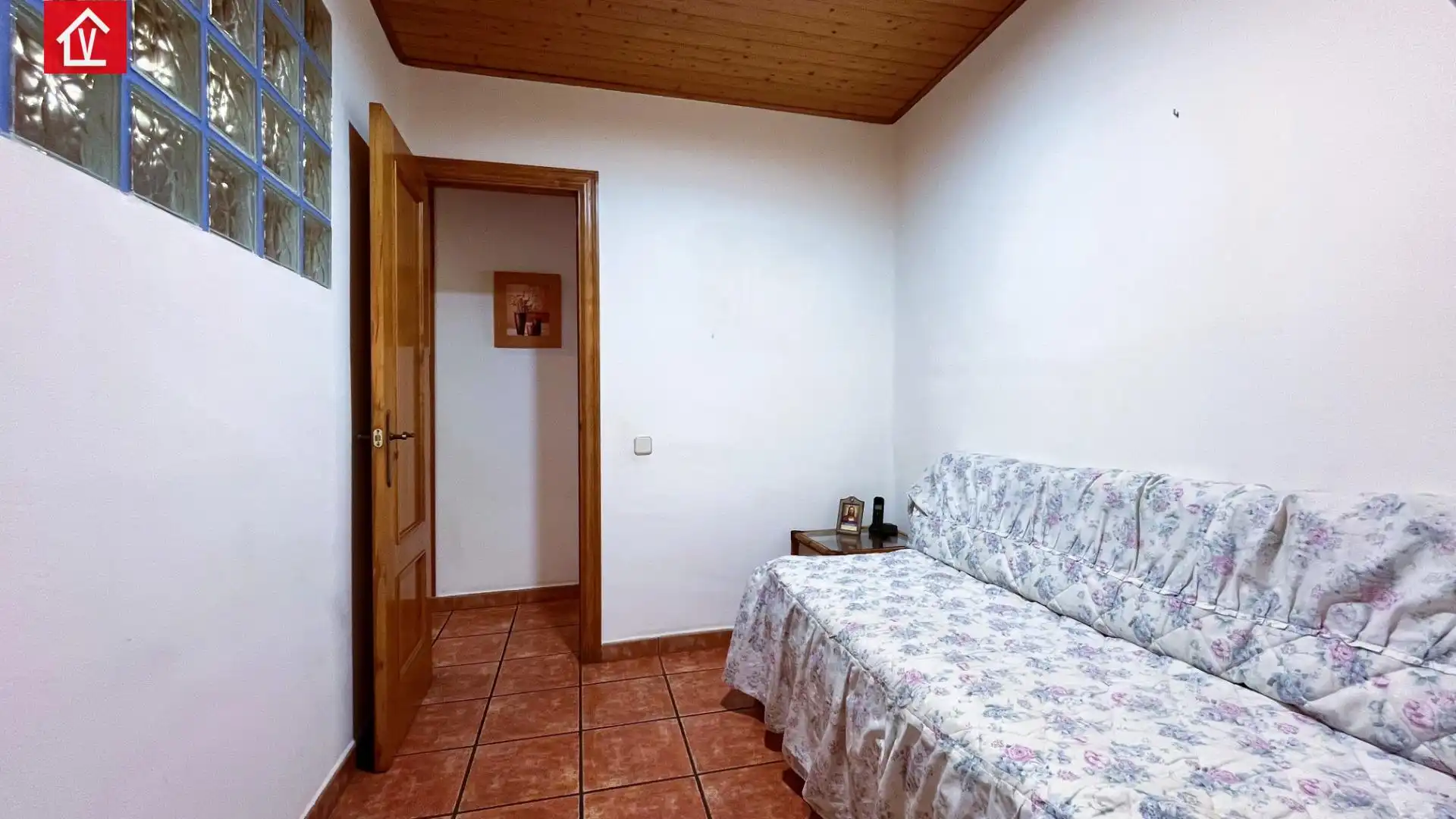 Habitación de Piso en venta en Sabadell con Aire acondicionado, Calefacción y Terraza
