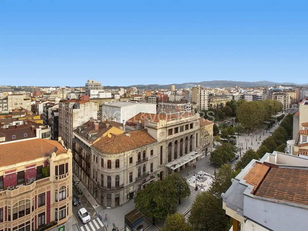 Vista exterior de Ático en venta en Gijón  con Calefacción, Parquet y Terraza