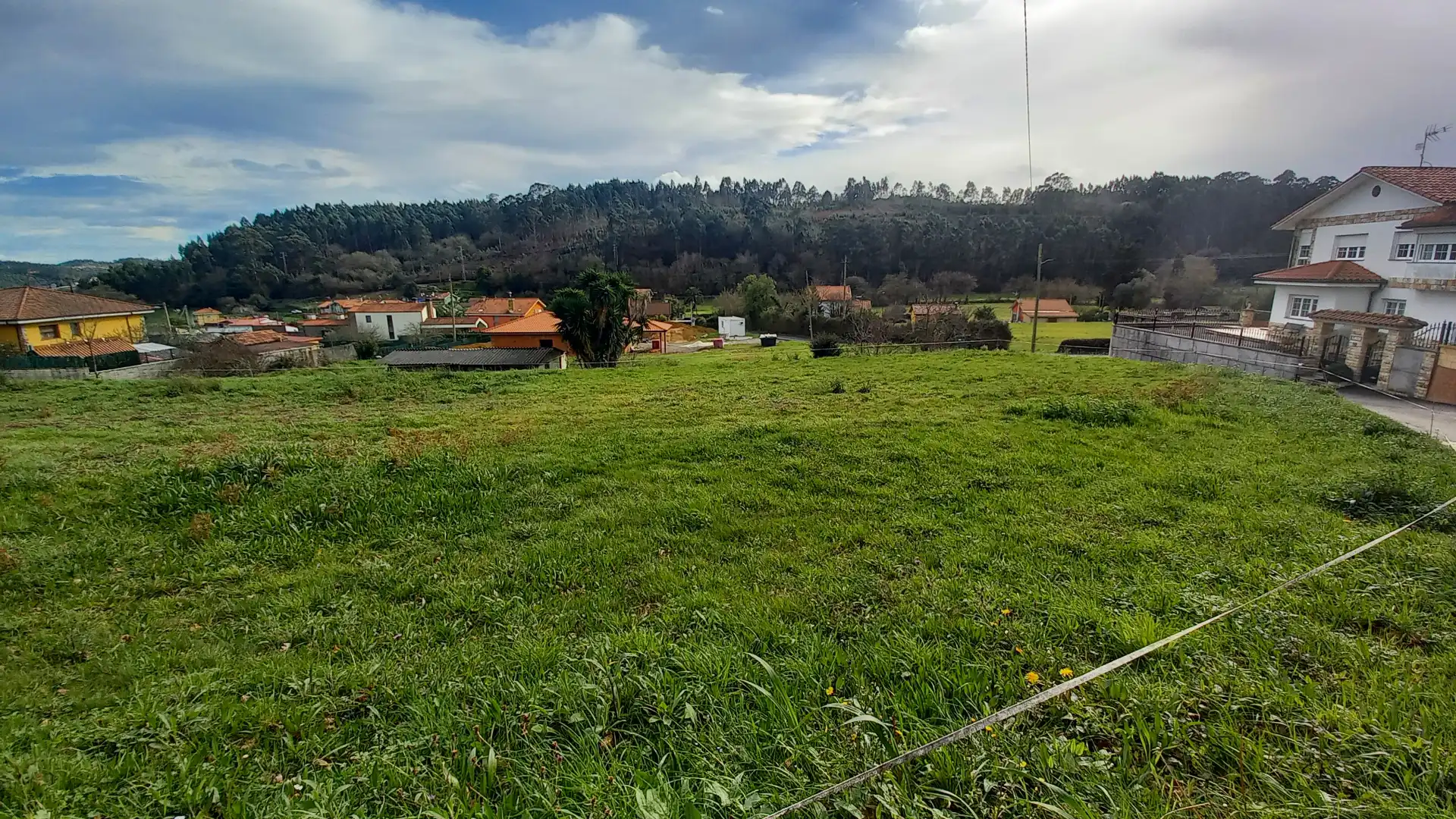 Land for sale in Castrillón