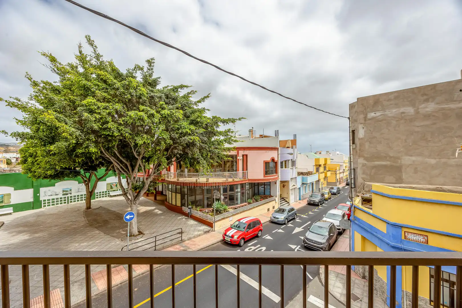 Vista exterior de Piso en venta en Telde con Terraza, Trastero y Balcón