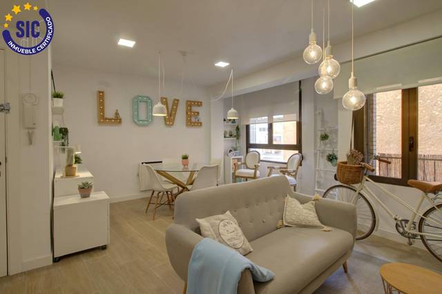 Piso en Venta en Calle Joan Pau II, 15 en Centro