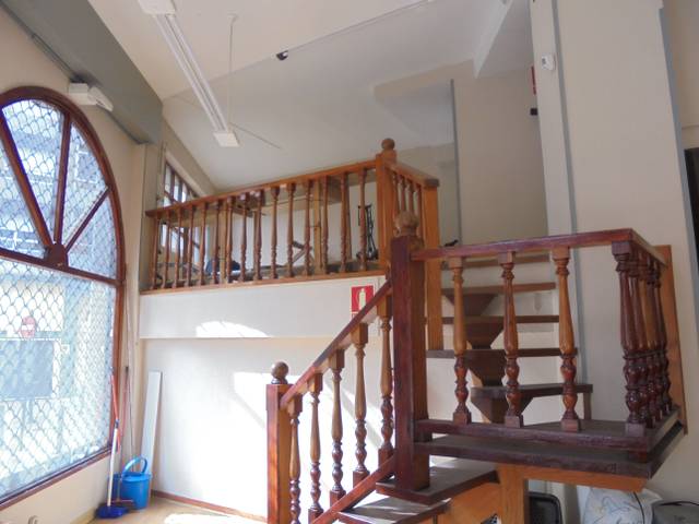 Local comercial en Alquiler en Calle Palacio Valdés en Centro