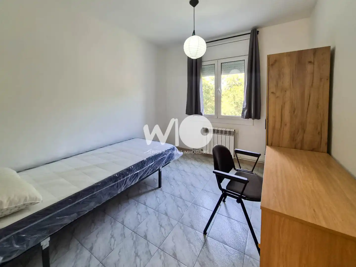 Habitación de Casa o chalet de alquiler en Girona con Aire acondicionado, Calefacción y Terraza