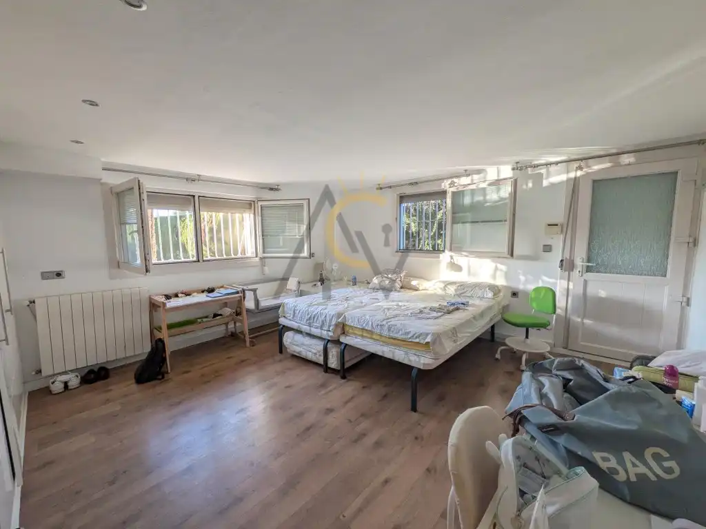 Dormitori de Casa o xalet en venda en Petrer amb Aire condicionat, Calefacció i Jardí privat