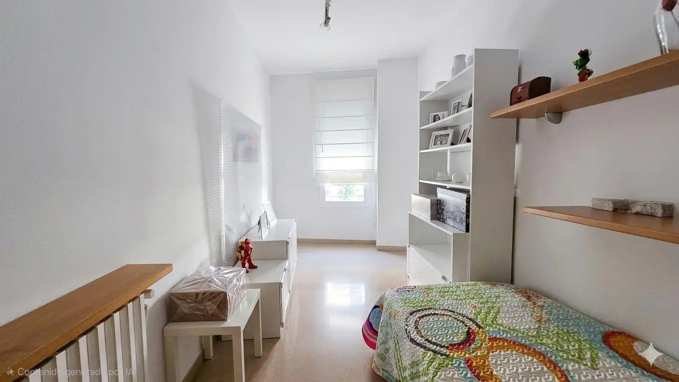 Habitación de Casa adosada en venta en Olesa de Montserrat con Aire acondicionado, Calefacción y Terraza