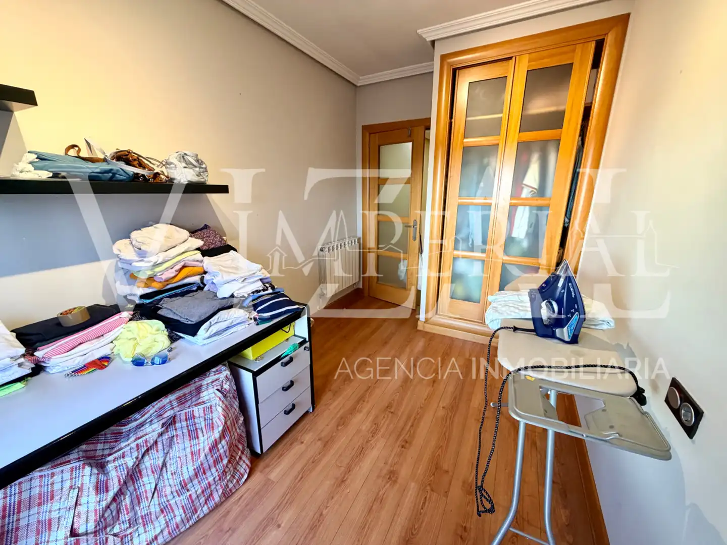Wohnung zum Verkauf in Ocaña mit Heizung, Privatgarten und Parkett