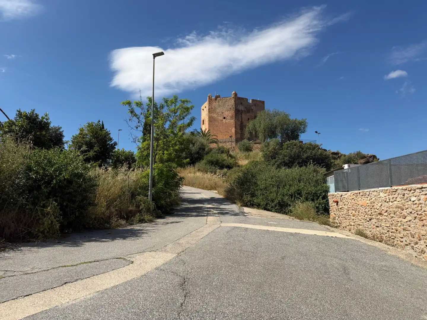 Vista exterior de Residencial en venda en Vélez de Benaudalla