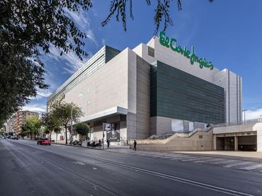 Pis amb ascensor en venda a Belén - San Roque