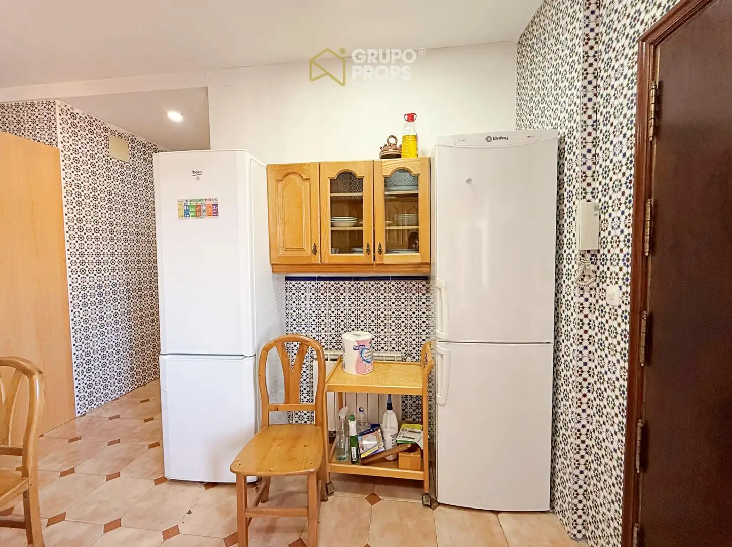 Kitchen of Flat for rent in Madrid  with Heating, Parquet flooring and Furnished