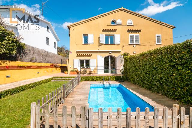 Casa-chalet en Venta en Passeig Merla en Valldoreix