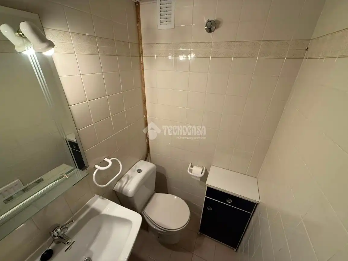 Baño de Piso en venta en Zaragoza con Aire acondicionado, Calefacción y Balcón