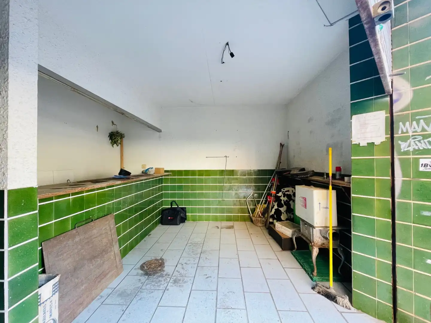 Kitchen of Commercial properties for sale in Zaragoza