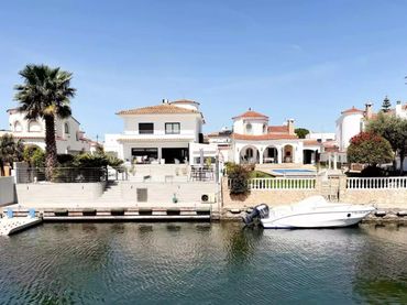 Casa con piscina in vendita a FRESER