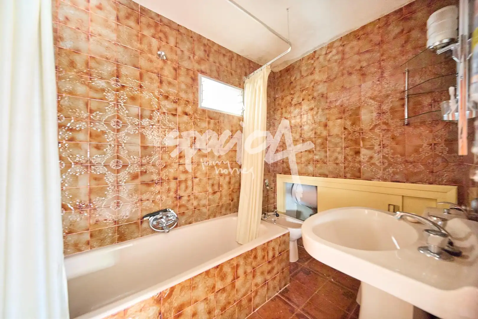 Bathroom of Houses for sale in Galapagar  with Heating, Private garden and Terrace