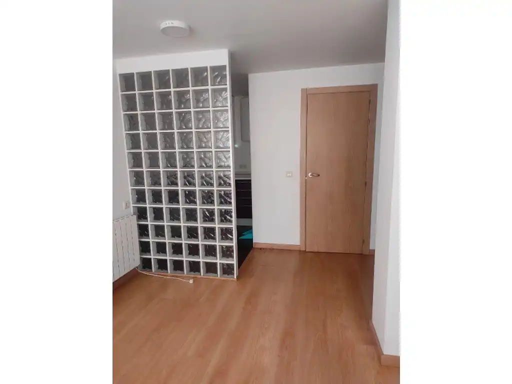 Flat with lift for sale in Calle Toledo