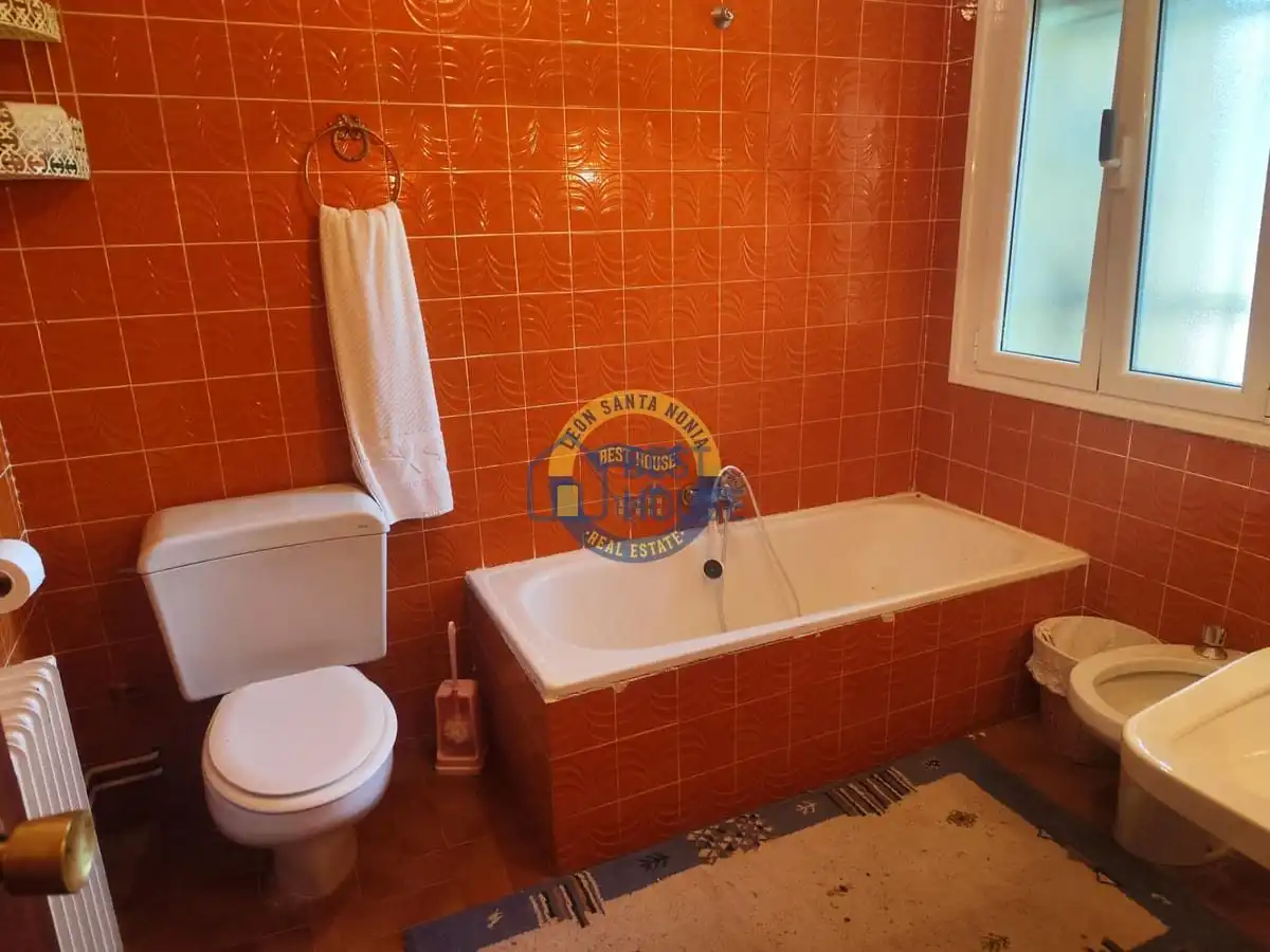 Villa con giardino in vendita a Garrafe de Torío, imagen 24