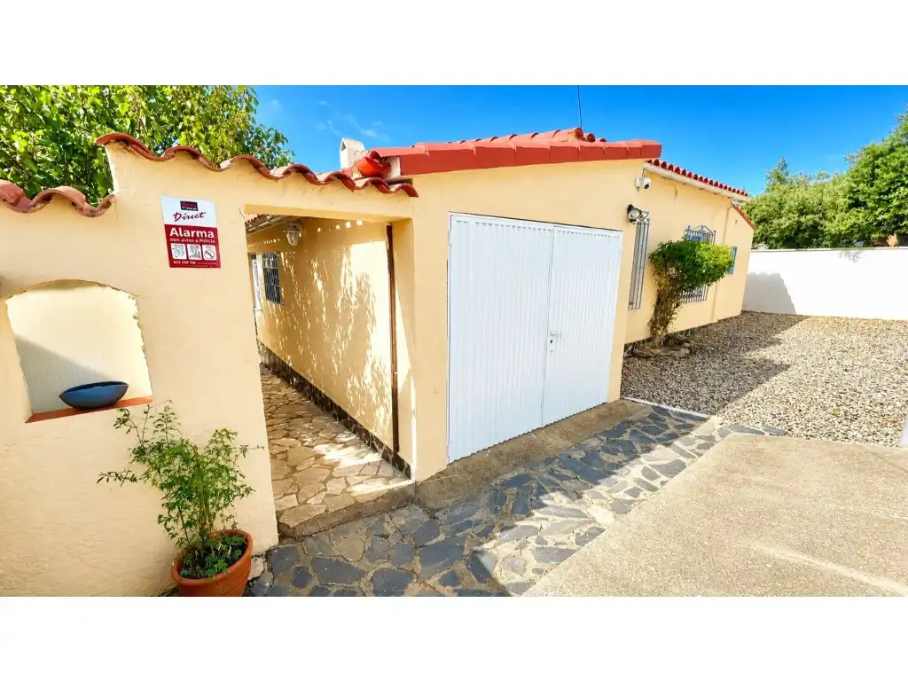 Haus zum Verkauf in Calle Del Penedes, imagen 3