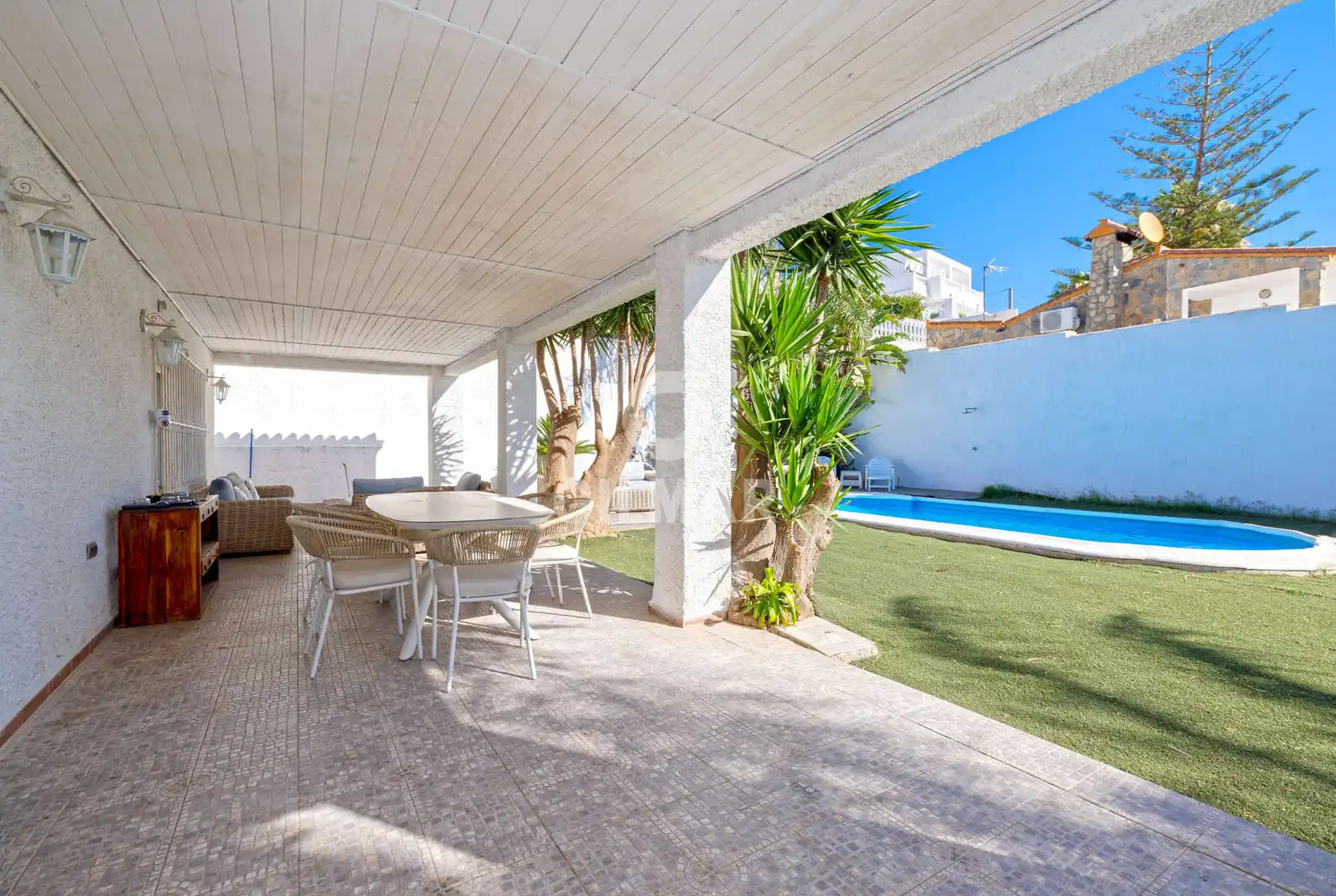 Terrassa de Casa o xalet en venda en Estepona amb Calefacció, Jardí privat i Piscina