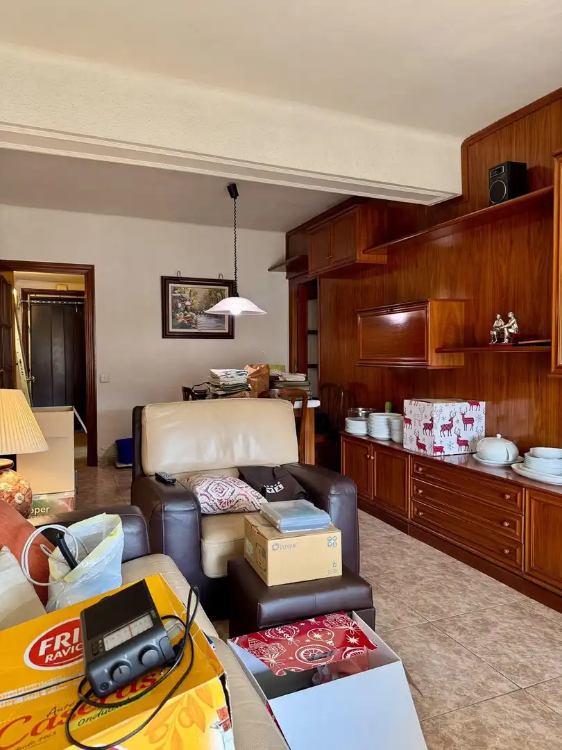 Sala de estar de Piso en venta en Barcelona con Aire acondicionado y Balcón