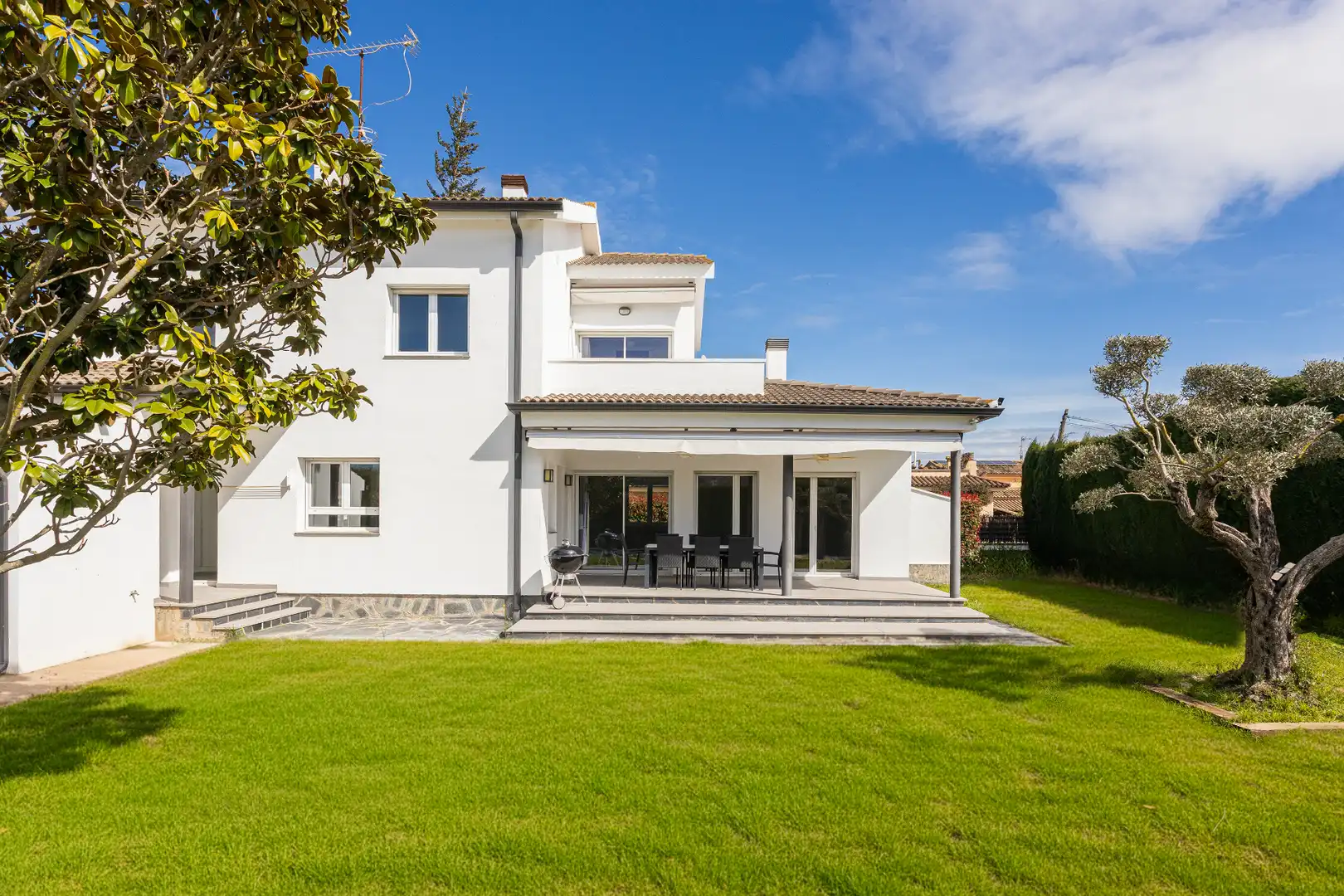 Vista exterior de Casa o chalet en venta en Llers con Aire acondicionado, Calefacción y Jardín privado