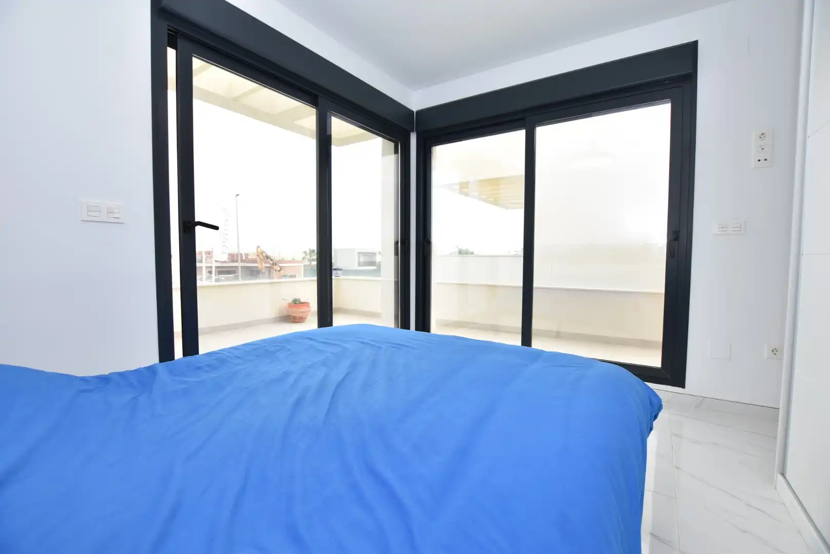 Estudio en venta en Los Montesinos