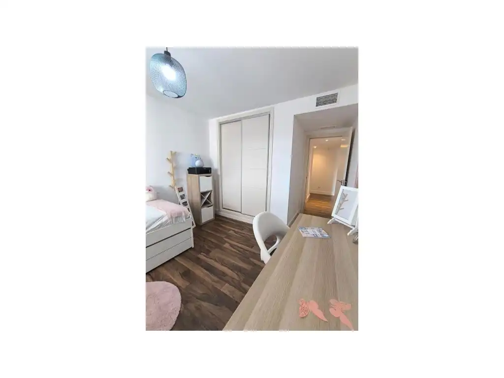Schlafzimmer von Wohnung zum Verkauf in La Alcaidesa mit Klimaanlage, Heizung und Terrasse