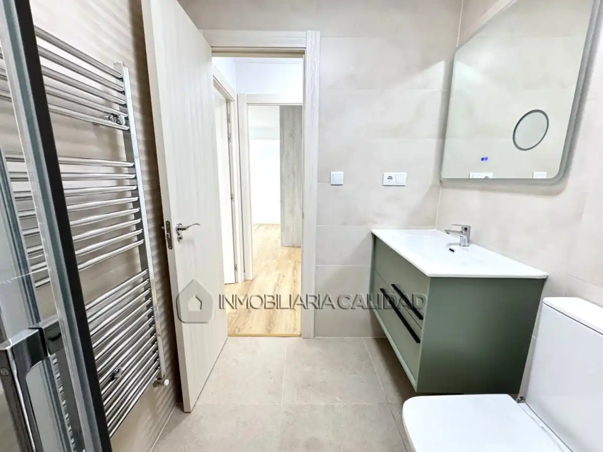 Baño de Piso en venta en Burgos con Calefacción