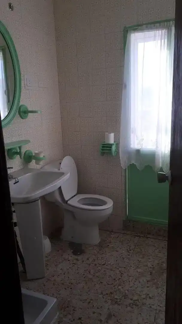 Bany de Casa adosada en venda en Burgohondo amb Traster, Moblat i Forn
