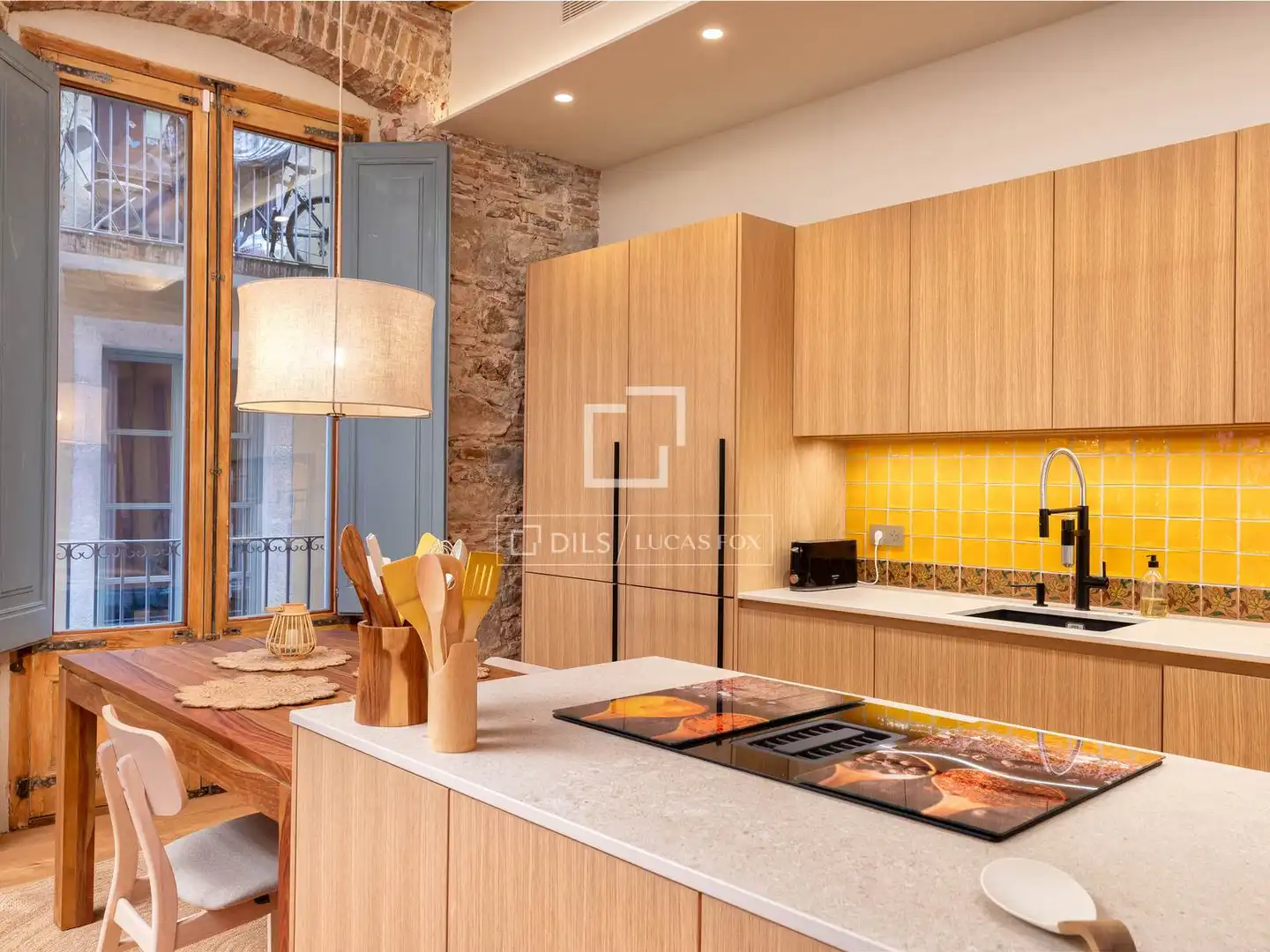 Cocina de Piso en venta en Girona con Aire acondicionado y Parquet