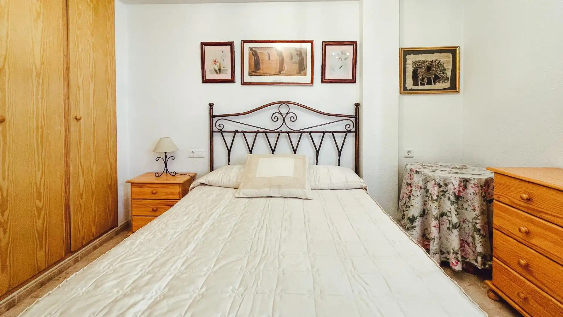 Habitación de Piso en venta en Benidorm con Aire acondicionado y Balcón