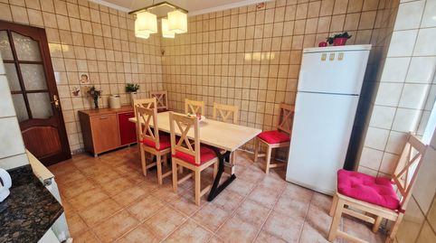 Foto 4 de Casa adosada en venta en Soto del Barco, Asturias