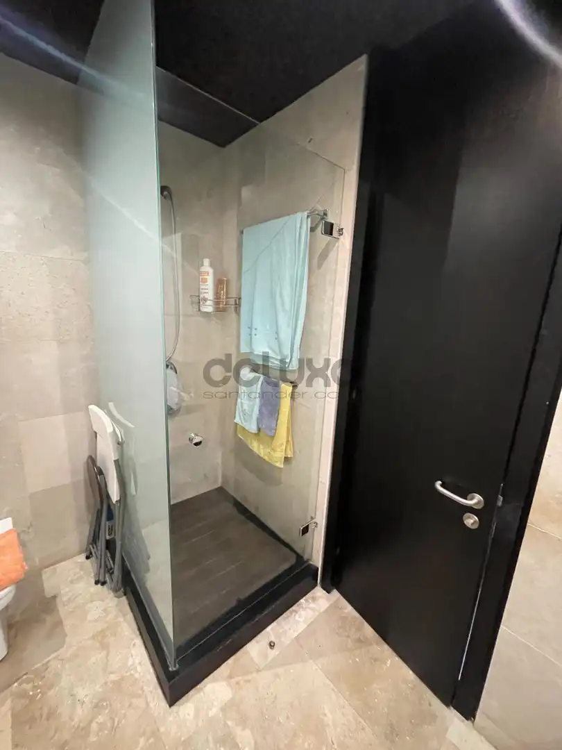 Baño de Planta baja en venta en Santander con Calefacción, Jardín privado y Terraza
