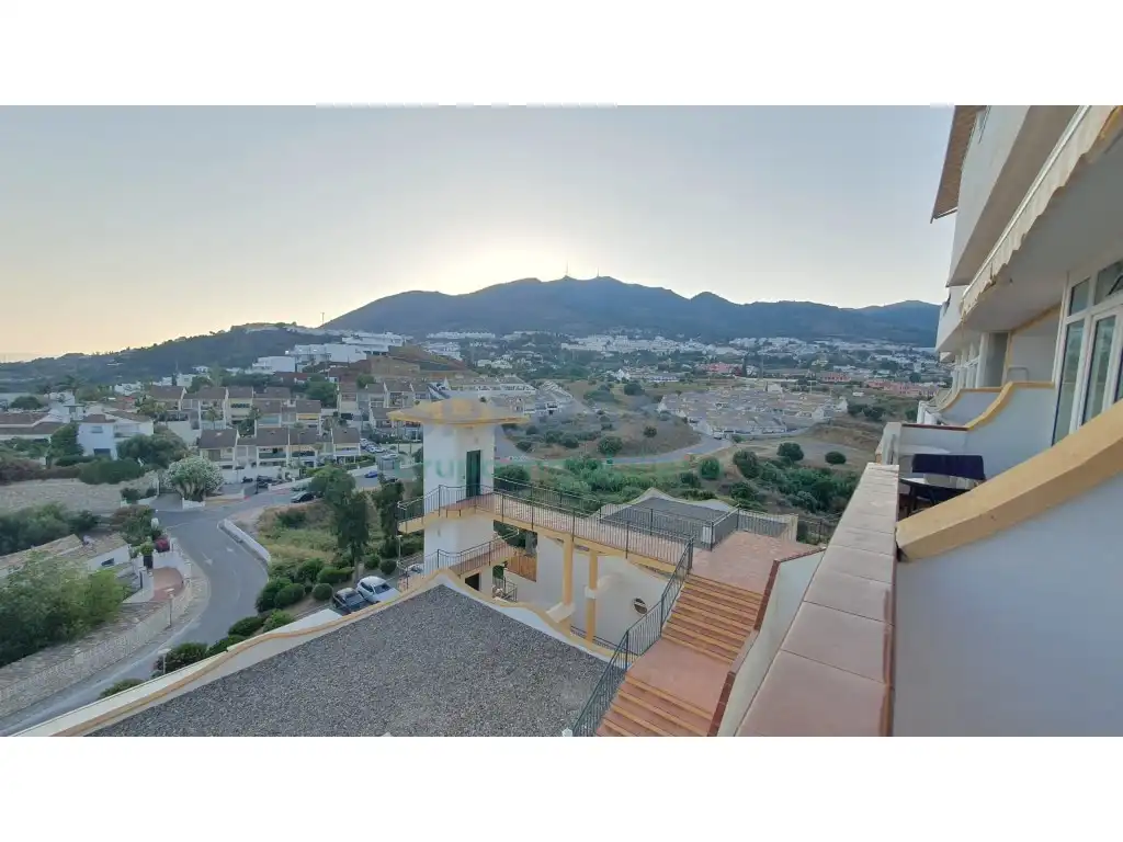 Vista exterior de Apartament de lloguer en Benalmádena amb Moblat